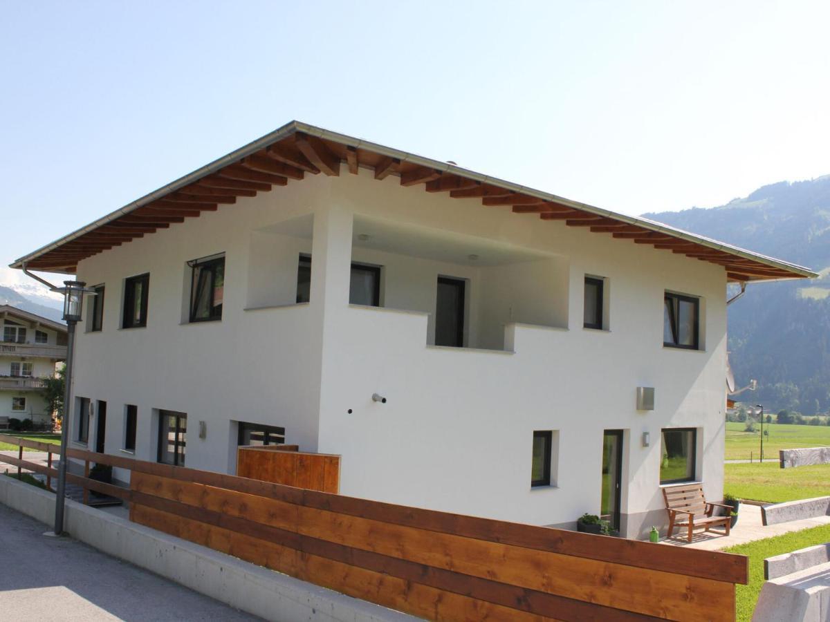 Quiet Holiday Flat Near The Mayrhofen Ski Area Schwendau Zewnętrze zdjęcie